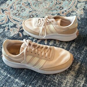 Adidas soft pink women’s sneaker